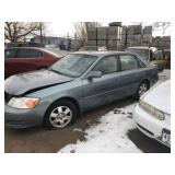 2001 TOYOTA AVALON