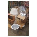 Lot of miscellaneous lighting components