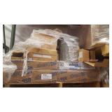 Mixed pallet of building materials