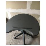 Rolling work table Raises from 26in to 38in