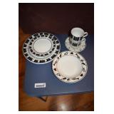 Piano Dish Set
