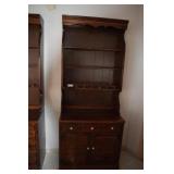 Hutch (32 x 18 x 80)