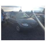 2005 Chrysler Town & Country Van, VIN # 2C4GP54LX5