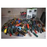 Lot of Assorted Screwdrivers (Approx 75)