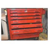 7 Drawer toolbox (unknown brand) with Mac Tools ha