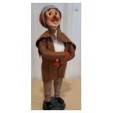 Byers Choice - caroler - brown coat