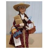 Byers Choice - Williamsburg lady with goose