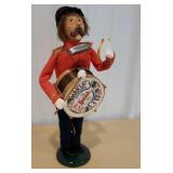 Byers Choice - one man band