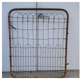 Wire gate. 48x38