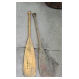 2 paddles