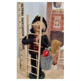 Byers Choice - with ladder and bucket of presents