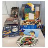 Box lot 3 watches, playmobil and Power rangers