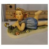 MJ Hummel - Miss Beehaving