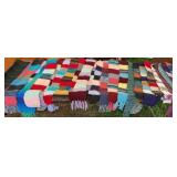 Box lot 25 knitted scarves