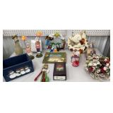 Box lot misc. seasonal - Christmas, Easter,