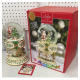 Lenox revolving musical carousel