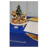 MJ Hummel - Christmas morning with original box