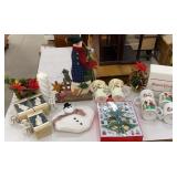 Box lot Christmas mugs, snowmen, 3 wisemen