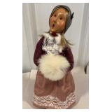 Byers Choice - Victorian girl with muff