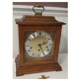 Seth Thomas mantle clock with key