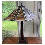 Tiffany style table lamp