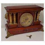 Seth Thomas mantle clock with key and pendulum