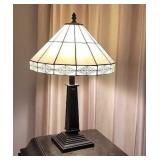 Arts and crafts style lamp