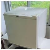 Haier beer fridge w/freezer top section