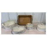 Box of baking dishes/casseroles