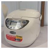 Tiger rice cooker - new