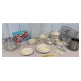 Box of misc Pfaltzgraff, metal/wire containers