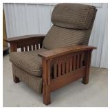 Mission style recliner