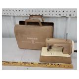 Singer swing machine