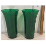 2 pretty green flower vases