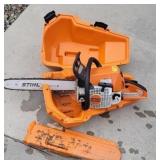 Stihl ms250 chainsaw with case