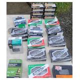 Deck and drywall screws