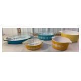 8 piece Pyrex