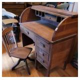 youth Roll top desk with chair