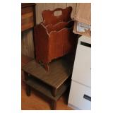 2 tier stand & mag tote