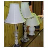 4 table lamps.
