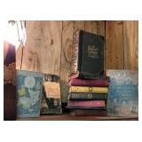 Box books - museum antiquity, Churchill, etc