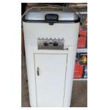 retro Kenmore roaster on stand. Needs cleaning.