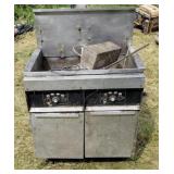 Fastron electric deep fryer.