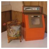 2 toy washing machines - Gabriel & ? - the round