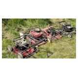Lot of parts mowers.