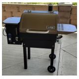 Camp chef pellet smoker. With grates for g