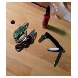2 Buck knives, shell knife, jack knife.
