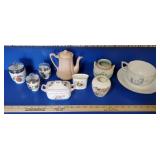 box misc china - English t-pot, chick cup, etc