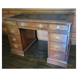 Kittinger leather top desk 46"25"30" 2