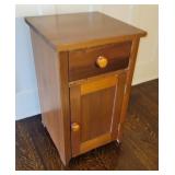 Early 1 door 1 drawer 1/2 size washstand 16"16"26"